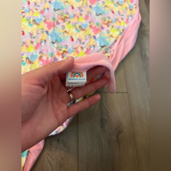 RARE Bamboo Bliss Jumbo Disney Princess Big Girl Bed Quilt Blanket Approx 80x65 - Picture 8 of 8